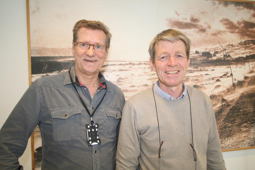 KLARE FOR ISLAND: De gode bransjekollegene Lars-Erik Fiskum (til høyre) og Bjørn Grimsrud skal i slutten av måneden møte de andre nordiske kollegene i  Nordisk vannskadegruppe for å diskutere vannskadesikkerhet. 